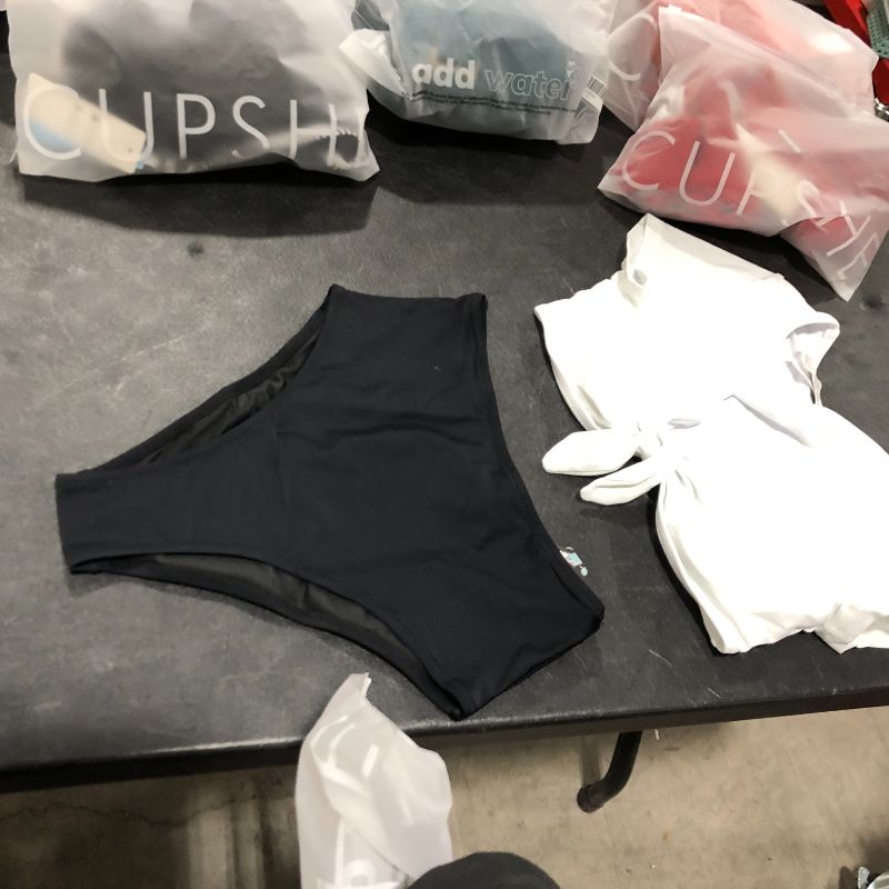 Photo 1 of CUPSHE WOMENS SWIM SUIT...S...