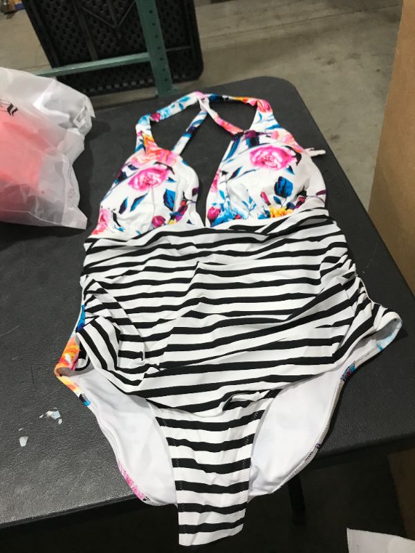 Photo 1 of CUPSHE WOMENS SWIM SUIT...1X...