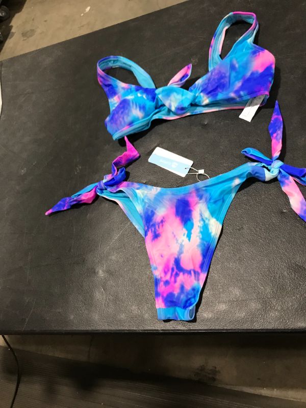 Photo 1 of CUPSHE WOMENS SWIM SUIT...MEDIUM...
