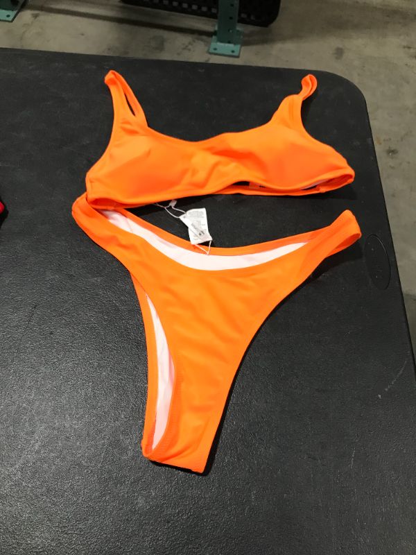 Photo 1 of CUPSHE WOMENS SWIM SUIT...MEDIUM...
