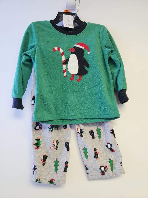 Photo 1 of CARTERS TODDLER 2 PIECE PAJAMA SET 2T