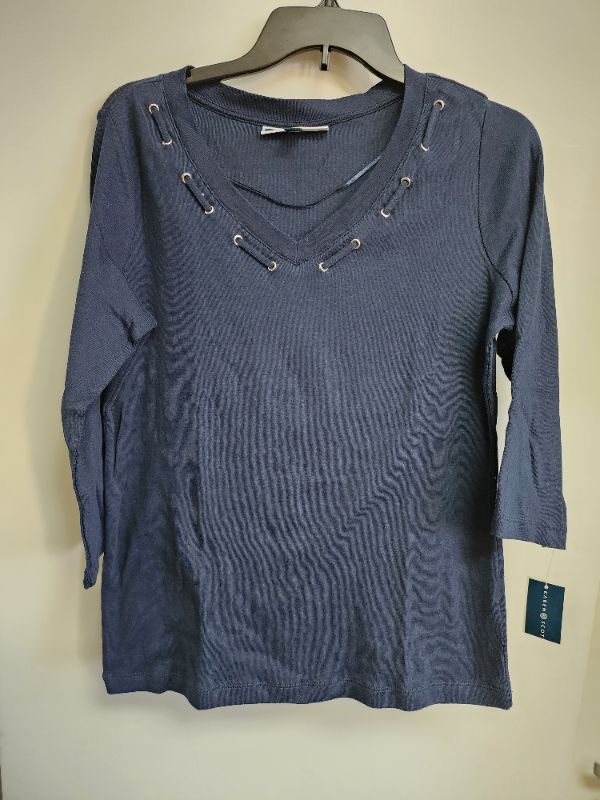 Photo 1 of SIZE S KAREN SCOTT Vneck Grommet Top Navy
