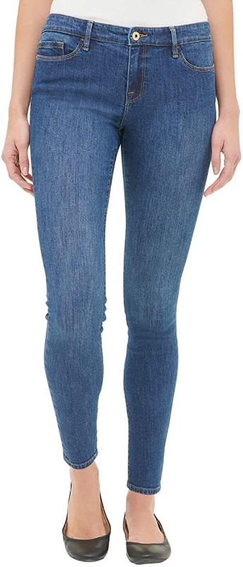 Photo 1 of SIZE 2 Tommy Hilfiger Women's Mid Rise Skinny Jeans
