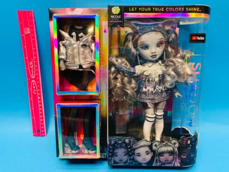 Photo 3 of 849900… Rainbow High Nicole Steel doll with outfits 