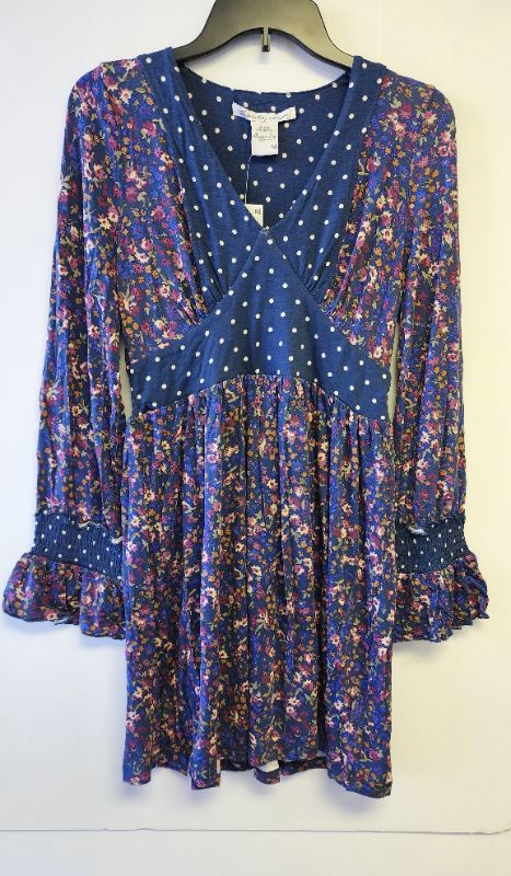 Photo 1 of AMERICAN RUG WOMEN'S JUNIOR INSINIA BLUE COMBO SHORT  DRESS SIZE M