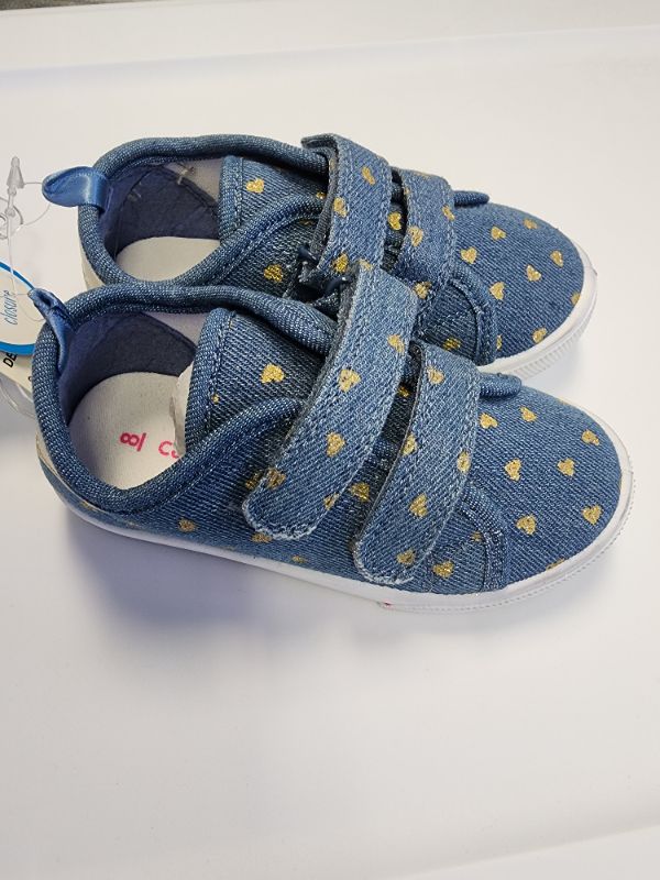 Photo 2 of CARTERS GIRL DENIM/ GOLD HEARTS  VELCRO SHOES SIZE 8