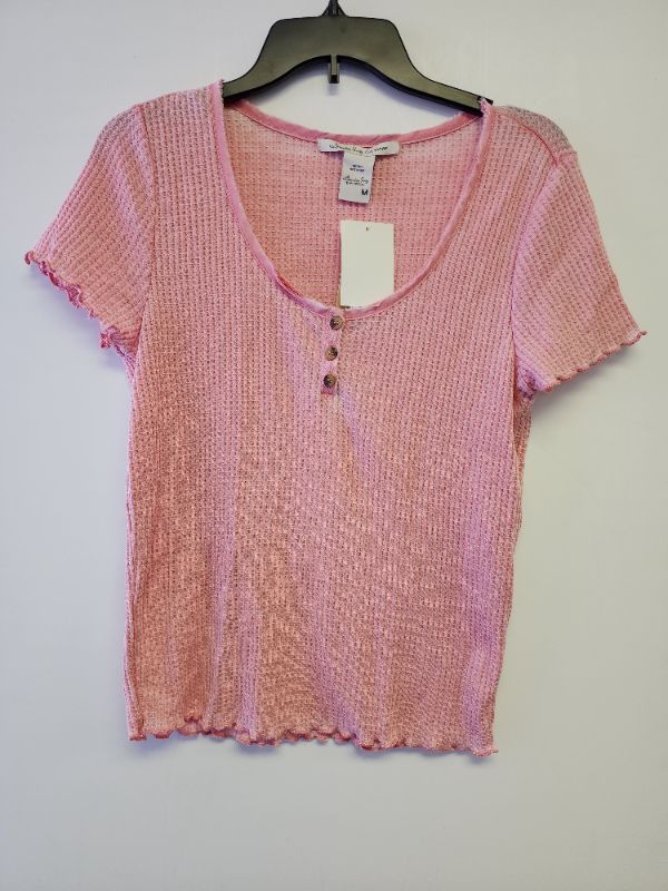 Photo 1 of AMERICAN RAG WOMEN'S JUNIOR SHORT SLEEVE TOP SIZE M