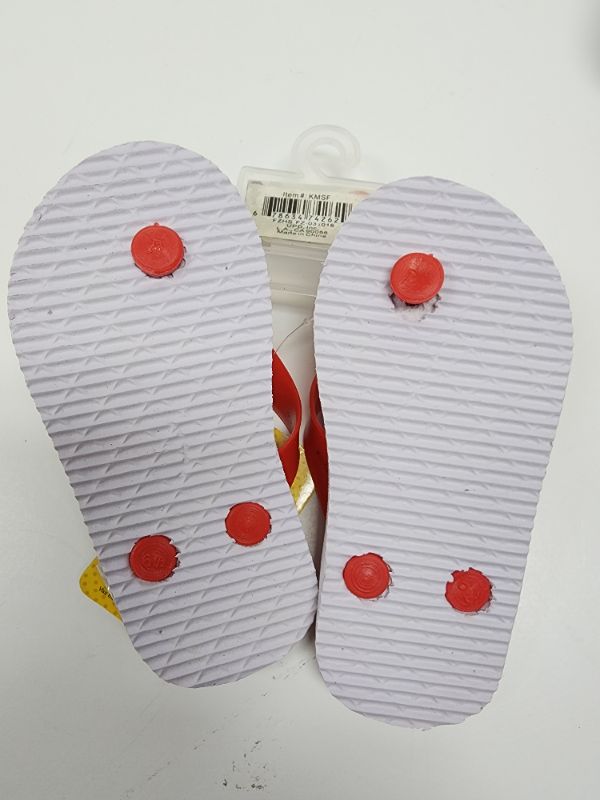 Photo 2 of SIZE 11/12 Disney Girls and Boys Mickey Mouse Flip Flop Sandals