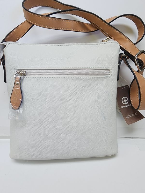 Photo 3 of New Giani Bernini Saffiano White Leather Women Handbag Shoulder Purse Crossbody (please see all pictures scuff)