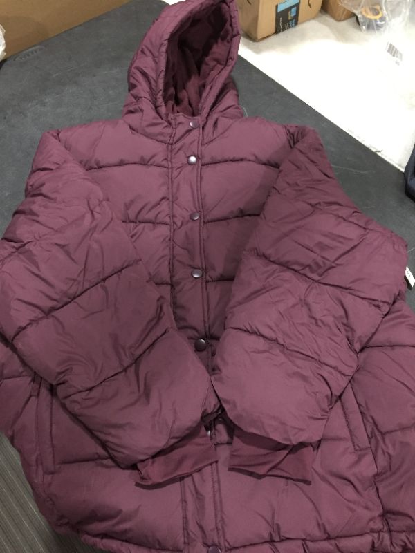 Photo 2 of Amazon Essentials Women's Plus Size Heavy-Weight Full-Zip Hooded Puffer Coat 3x