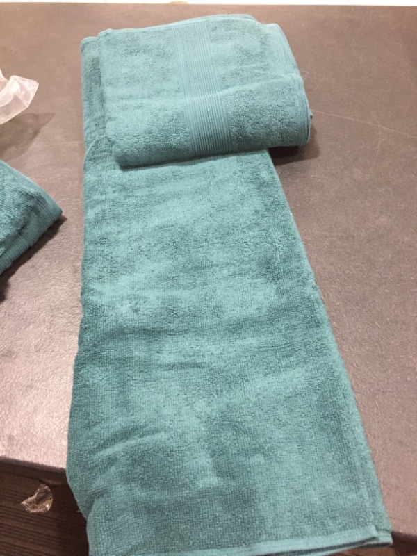 Photo 4 of BELIZZI HOME 8 Piece Towel Set, Dark Teal 