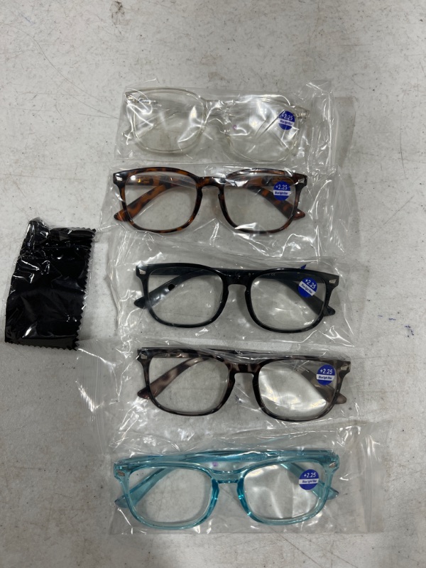 Photo 1 of 5pck reading glasses 2.25+