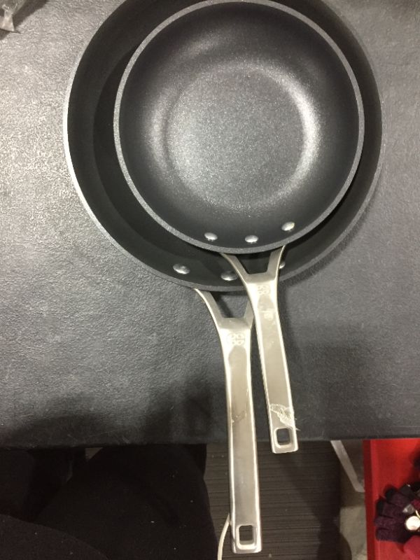 Photo 1 of Calphalon 2029637 Premier Hard-Anodized Nonstick 2-Piece 8 10-Inch Frying Pan Set 8/10 Combo Black
