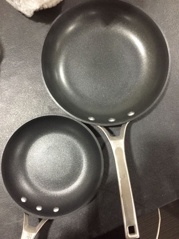 Photo 1 of Calphalon 2029637 Premier Hard-Anodized Nonstick 2-Piece 8 10-Inch Frying Pan Set 8/10 Combo Black
