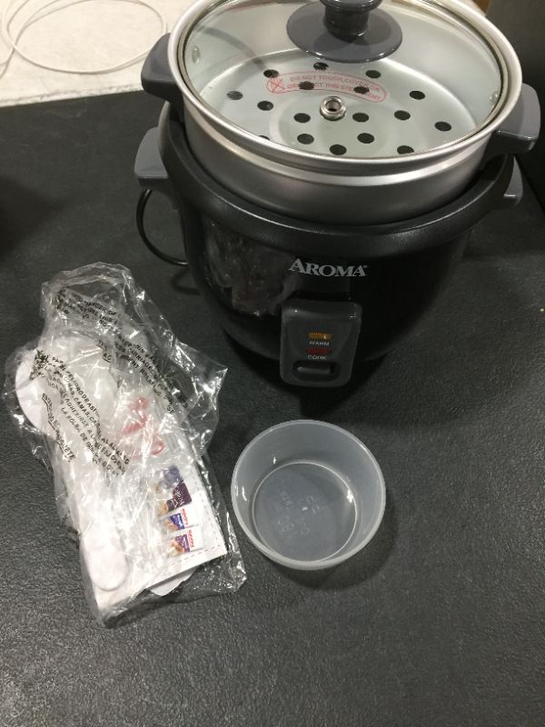 Photo 3 of Aroma Housewares 6-Cup (Cooked) Pot-Style Rice Cooker and Food Steamer, Black ARC-743-1NGB
