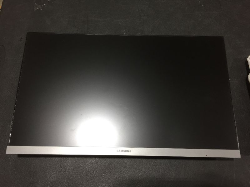 Photo 2 of Samsung Business SR35 Series 22-Inch FHD 1080p Computer Monitor, 75Hz, IPS Panel, HDMI, VGA (D-Sub), VESA Compatible, 3-sided border-less (LS22R350FHNXZA)
