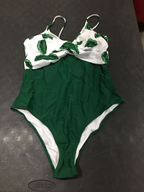 Photo 2 of Cupshe Banana Leaf Twist-Front One Piece Swimsuit XL
