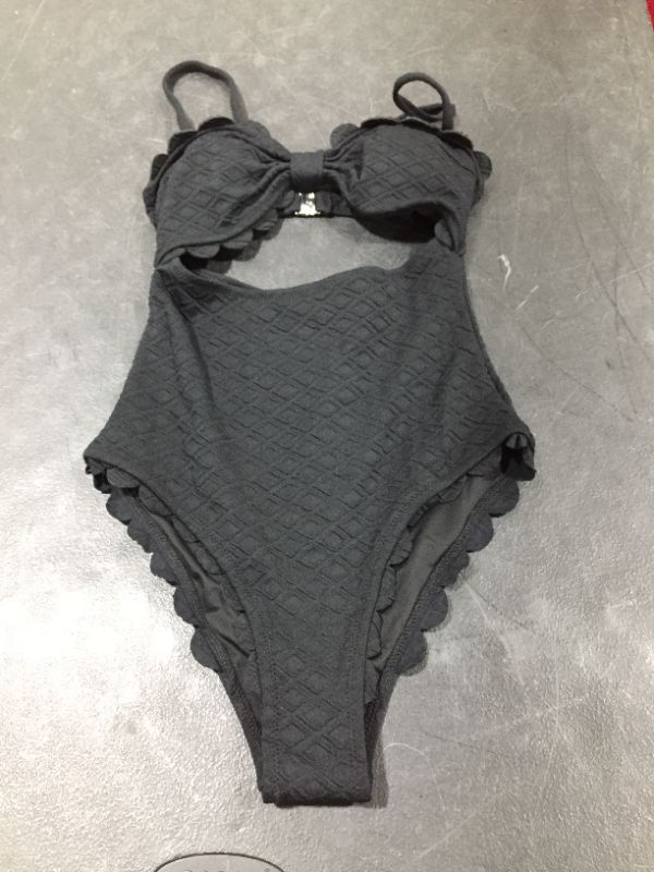 Photo 1 of Cupshe Black Knotted Scalloped One Piece Swimsuit M
