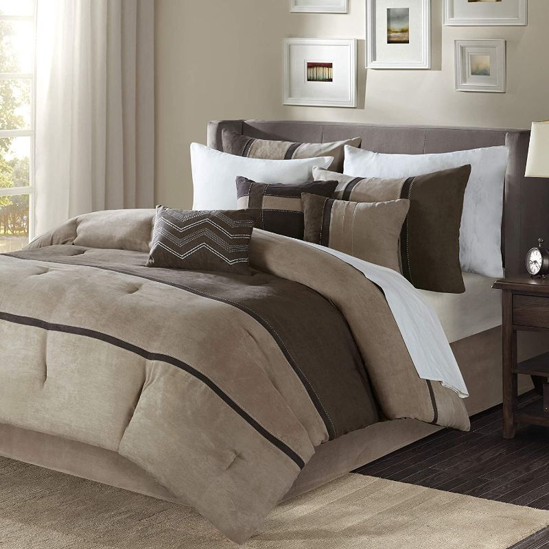 Photo 3 of CAL KING - Madison Park Palisades Cal King 7 Piece Comforter Set in Brown. Palisades offers you a casual alternative in fashion bedding. The reverse of the comforter is solid brown. The soft microsuede in soft tan, dark taupe and chocolate brown is pieced