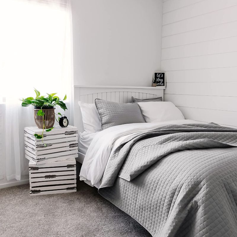 Photo 1 of FULL / QUEEN  - Vilano Springs Oversized Quilt Set - SOUTHSHORE FINE LINENS - Our most luxurious, softest and highest quality microfiber Quilt Sets. Made with high strength microfiber yarns, our fabric is long lasting, Shrinkage-free, and provides silky s