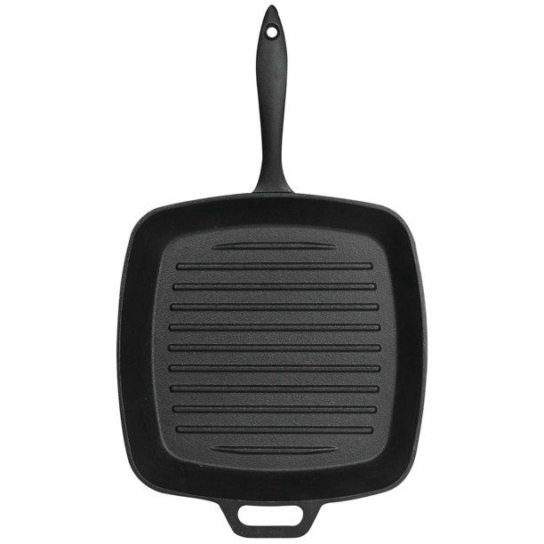 Photo 2 of Classic form is combined with the latest innovations in this Pro-style grill pan from Sedona. Ideal for grilling paninis, steaks, burgers and chicken as well as seafood and veggies, the pan provides superior heat distribution with ridges for attractive gr