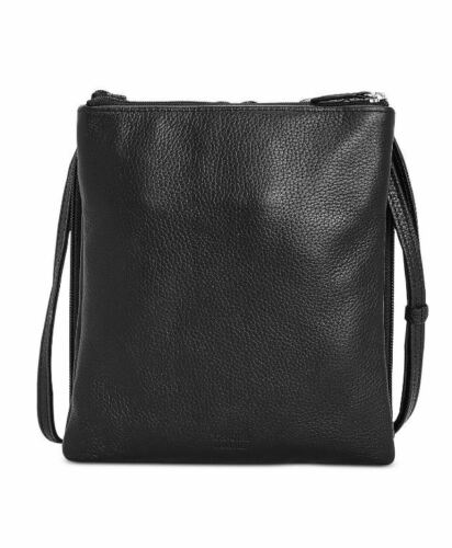 Photo 1 of GIANI BERNINI Dasher pebble leather triple zip women's crossbody organizer BLACK. GIANI BERNINI triple-zip dasher pebble genuine leather women's crossbody organizer bag purse
Carry the essentials in this every-day bag designed by Giani Bernini.
Solid blac