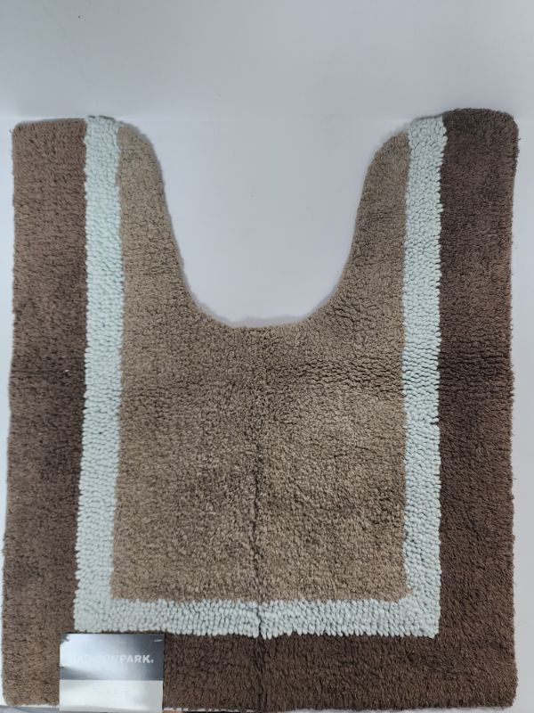 Photo 1 of Madison Park Amherst Bath Rugs Collection