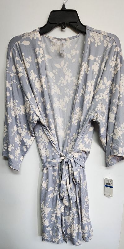 Photo 1 of SIZE XL FLORA NIKROOZ LIGHT WEIGHT SHORT ROBE 