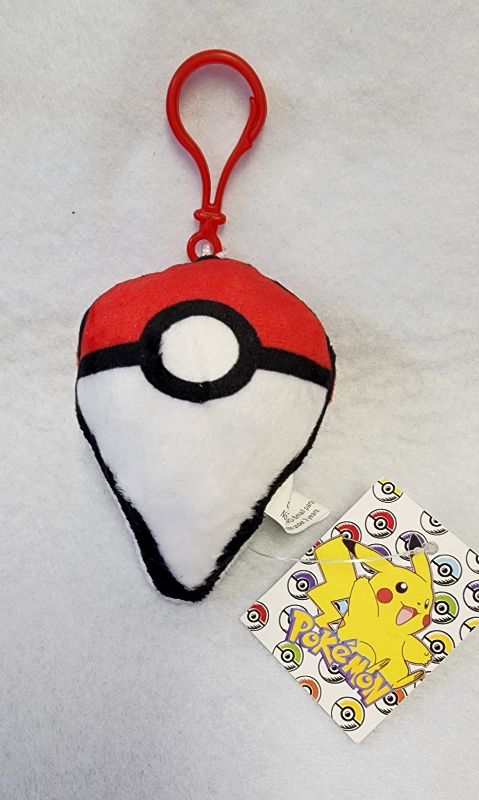 Photo 1 of POKEMON PLUSH CLIP ON 