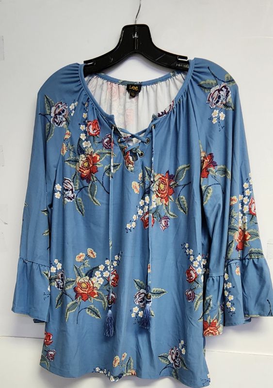 Photo 1 of SIZE L LEE WOMEN'S FLORAL TOP