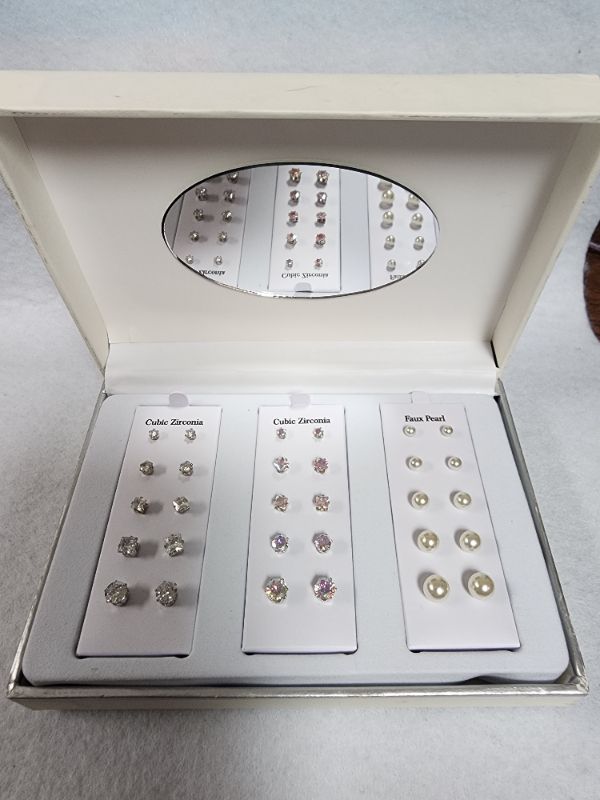 Photo 1 of 15 PIECE EARRING GIFT SETS IN BEAUTIFUL GIFT BOX!
