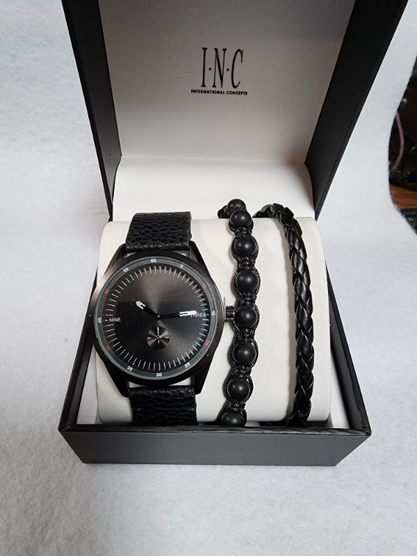 Photo 1 of INC INTERNATIONAL CONCEPTS Men's Leather Bracelet Watch 45mm with 2 braceletGift Set