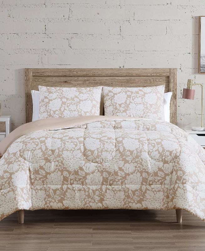 Photo 1 of FULL / QUEEN HALLMART COLLECTIBLES Orena 3-Pc. Reversible Full/Queen Comforter Set. Give any bedroom a fresh look and feel with the soothing contemporary tones and beautiful printed blooms featured on this Orena reversible comforter set. Set includes: ful