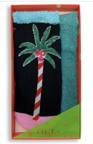 Photo 2 of  Hue Women's 2 Pack Palm Tree Footsie Cozy Socks Boxed Gift Set One Size
