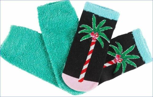 Photo 4 of  Hue Women's 2 Pack Palm Tree Footsie Cozy Socks Boxed Gift Set One Size