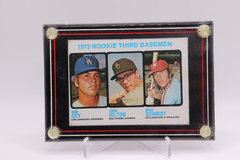 Photo 1 of 1973 Topps Mike Schmidt ROOKIE (VG+)