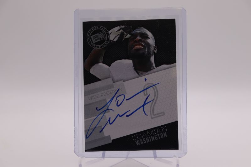 Photo 1 of Press Pass L’Damian Washington AUTOGRAPHED (Mint)