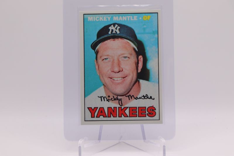 Photo 1 of 1967 Topps Mickey Mantle reprint (Mint)