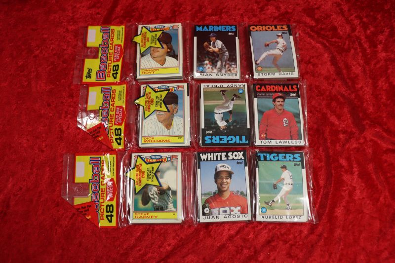 Photo 1 of Lot of 3 1986 Topps Baseball Rack Packs (Sealed)