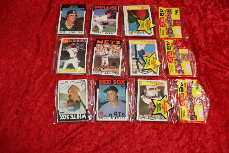 Photo 1 of Lot of 3 1986 Topps Baseball Rack Packs (Sealed) Clemens top