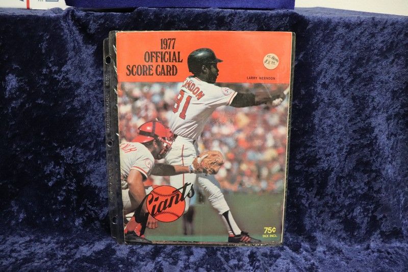 Photo 1 of 1977 SF Giants program