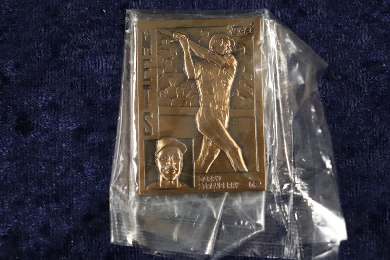 Photo 1 of Darryl Strawberry 1984 Topps ROOKIE mini bronze replica