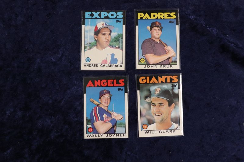 Photo 1 of 4 card lot 1986 Topps Traded Baseball ROOKIES 