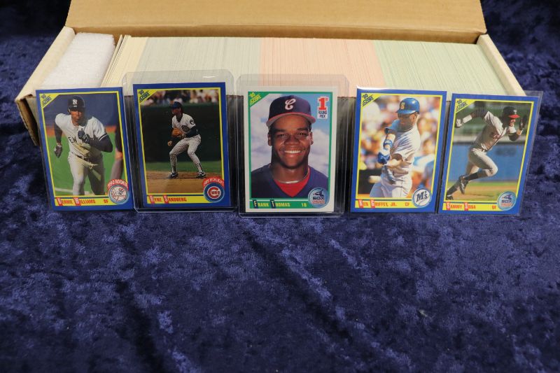 Photo 2 of 1990 Score Baseball complete set w/Sandberg ERROR 