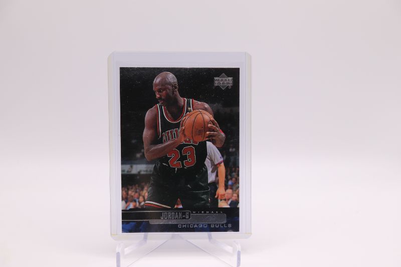 Photo 1 of Michael Jordan 1999 UD (Mint)