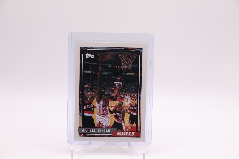 Photo 1 of Michael Jordan 1992 Topps (Mint)