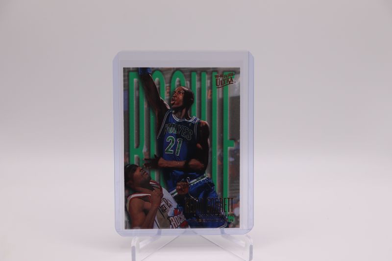 Photo 1 of Kevin Garnett 1996 Fleer Ultra ROOKIE (Mint)