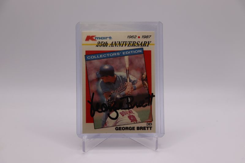 Photo 1 of George Brett 1987 Topps AUTOGRAPHED (Mint)