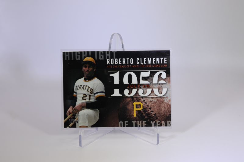Photo 1 of Roberto Clemente 2015 Topps (Mint)