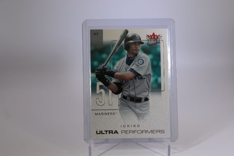 Photo 1 of Ichiro 2003 Fleer Ultra (Mint)